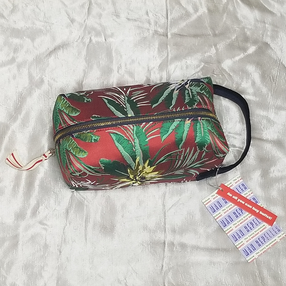 The Carry Bradshaw Dopp Kit / Cosmetic Bag by Man Repeller